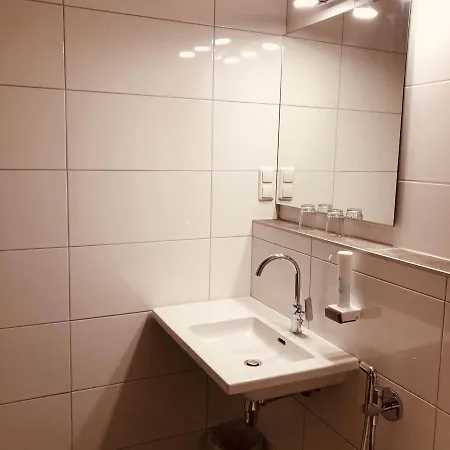 بيت ضيافة Miracle زيل أم سي