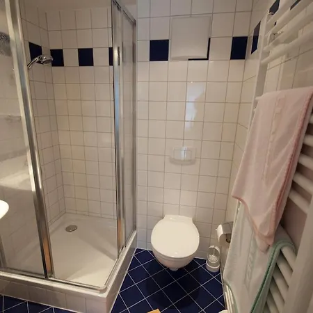 Miracle Guest house 2*